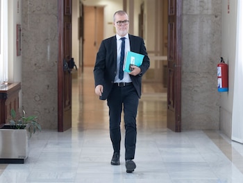 08/09/2026 El diputado de Junts Josep Maria Cruset a su llegada a la Junta de Portavoces en el Congreso de los Diputados, en la sala Mariana Pineda, a 8 de septiembre de 2026, en Madrid (España).
POLITICA
Eduardo Parra - Europa Press