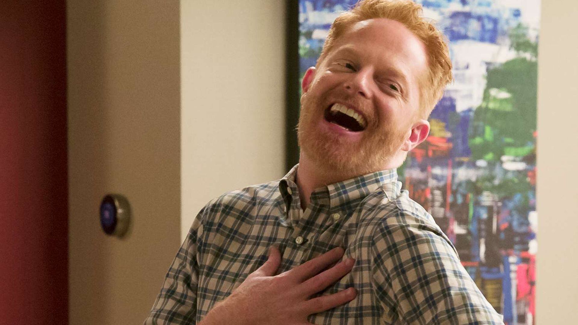 Jesse Tyler Ferguson reveló sentir mayor presión desde la comunidad LGBTIQ+ que cuestionó cómo reflejaba las relaciones homosexuales en