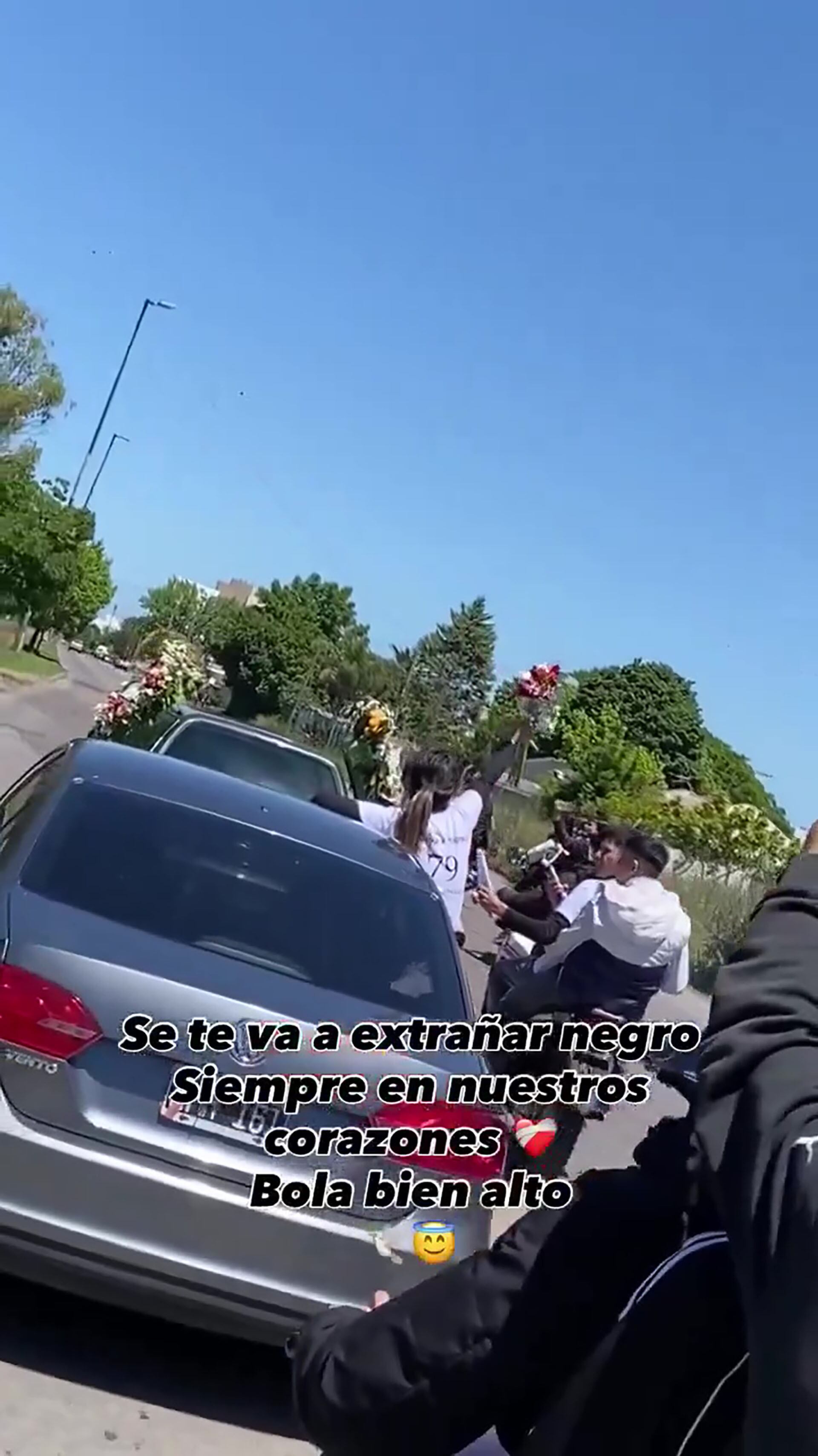 La caravana de autos