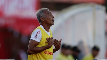 Romario encendió todas las alarmas