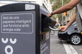 Papeleras con autocompactación en la