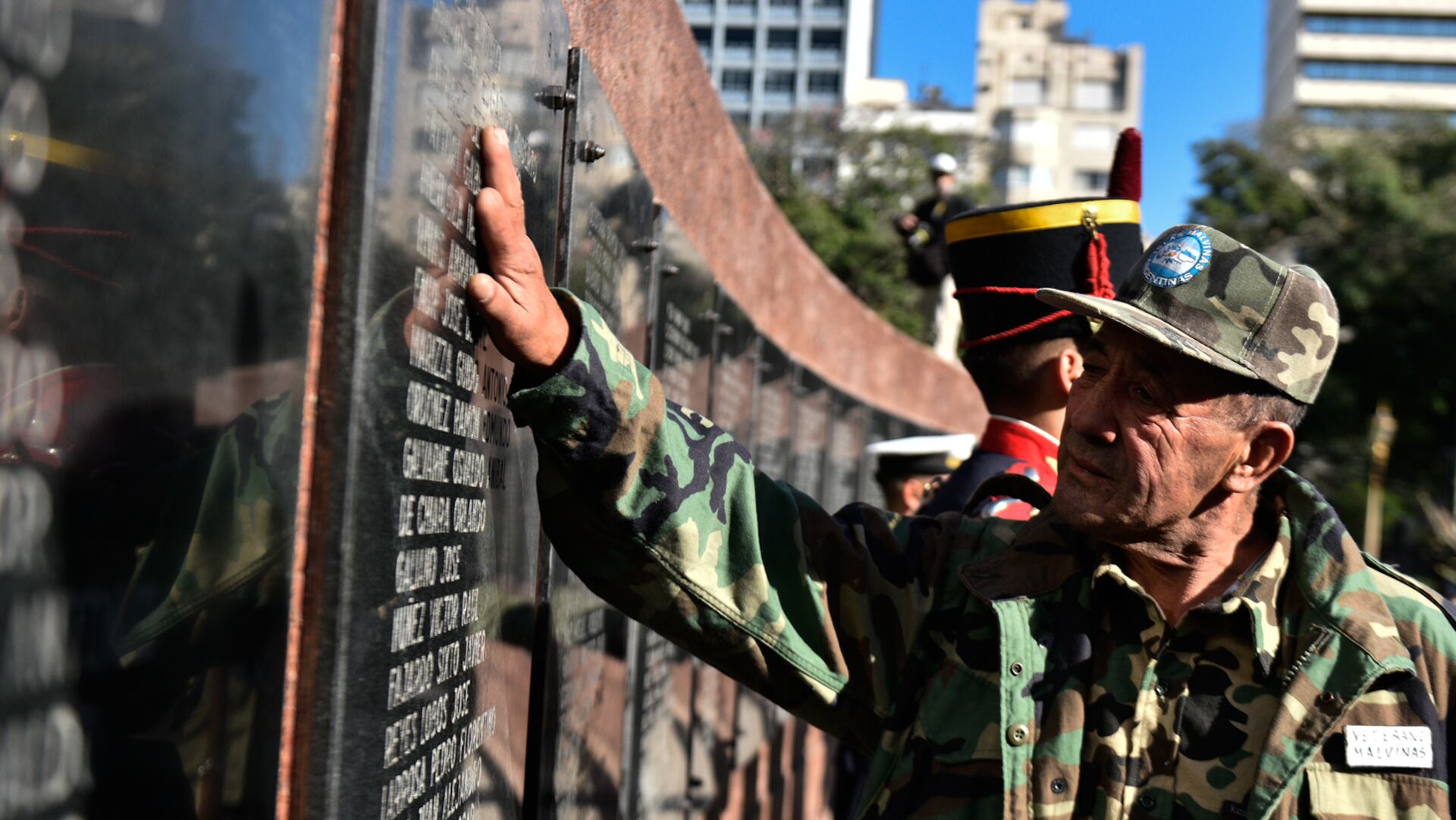 Los veteranos y familiares de caídos en la Guerra de Malvinas serán incluidos en el plan (Adrián Escandar)