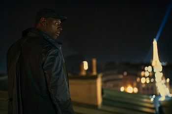 La nueva temporada sitúa a Assane frente a un imitador que replica sus métodos y lo convierte en sospechoso. (Netflix)