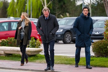 Beltrán Gómez-Acebo (c), el duque