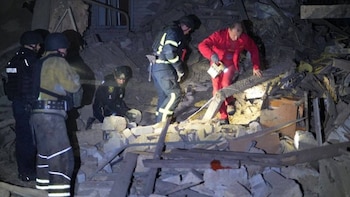 Al menos dos muertos en nuevos ataques rusos sobre Ucrania