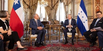 Líderes internacionales y delegaciones extranjeras