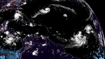 Menos de un mes después