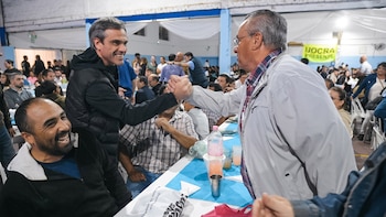 El senador Adán Bahl y