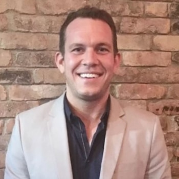 Luego de un divorcio complicado,