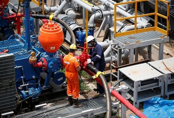 Imagen de arcivho de operarios