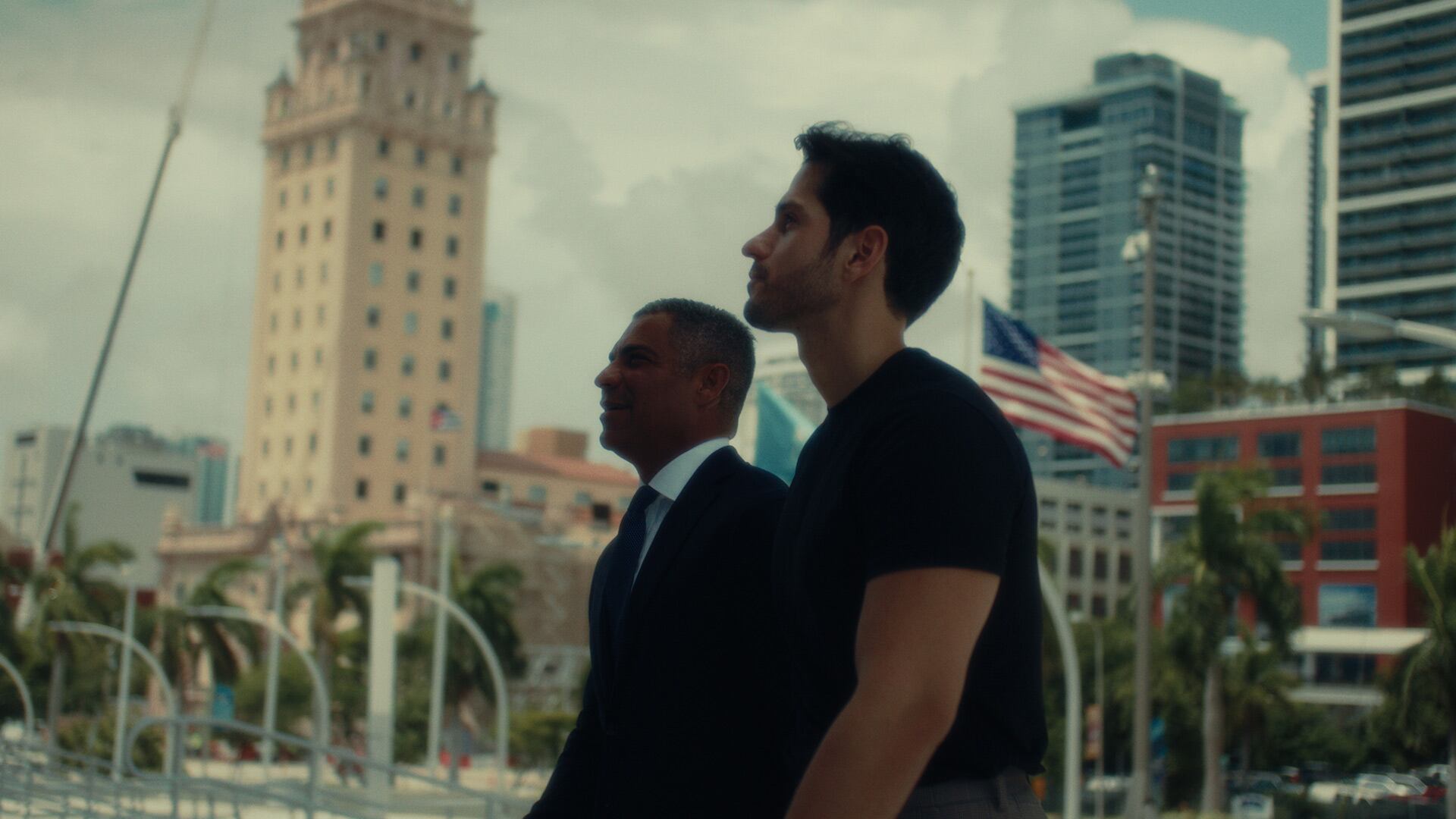 El alcalde de Miami, Francis Suárez, y el creador del evento, Ignacio González, destacan la diversidad y el impacto global del America Business Forum.