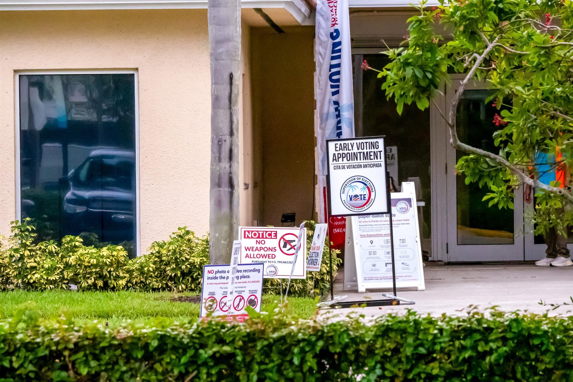 Los simpatizantes demócratas dominan la participación durante el voto anticipado a las 'midterms' en EEUU