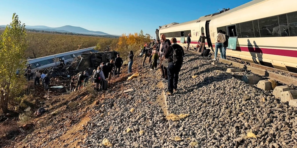 En directo | Accidente ferroviario en Toledo: al menos 10 muertos tras el choque de dos trenes en la línea Madrid-Andalucía - Infobae