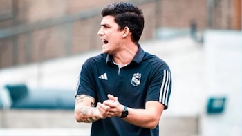 Iván Bulos toma las riendas interinamente de Sporting Cristal y dirigirá al primer equipo en el duelo ante CD Moquegua