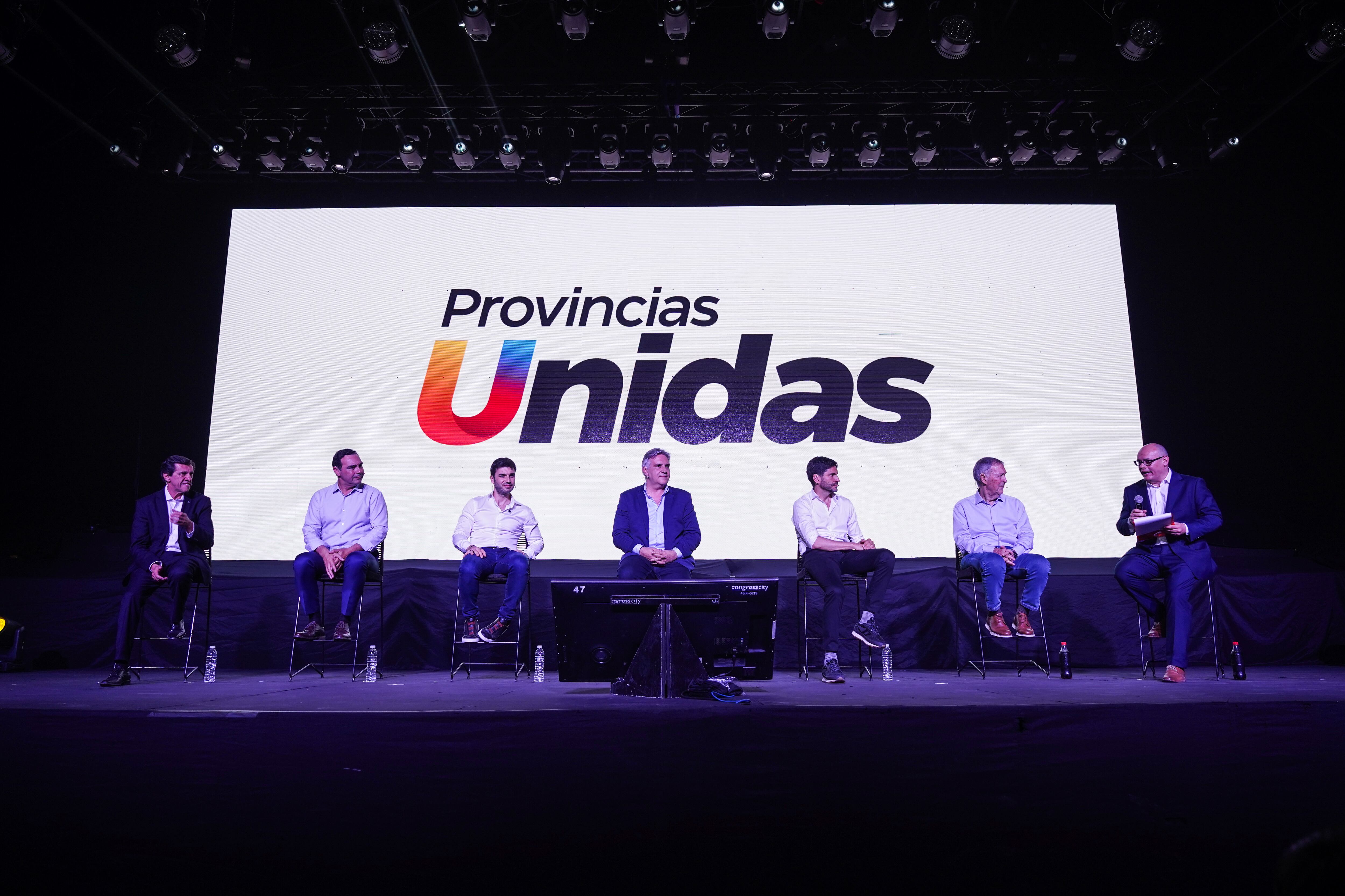 Los gobernadores respondieron preguntas sobre la coyuntura y el futuro de Provincias Unidas
