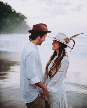 "Hubo vals con estrellas, mundos