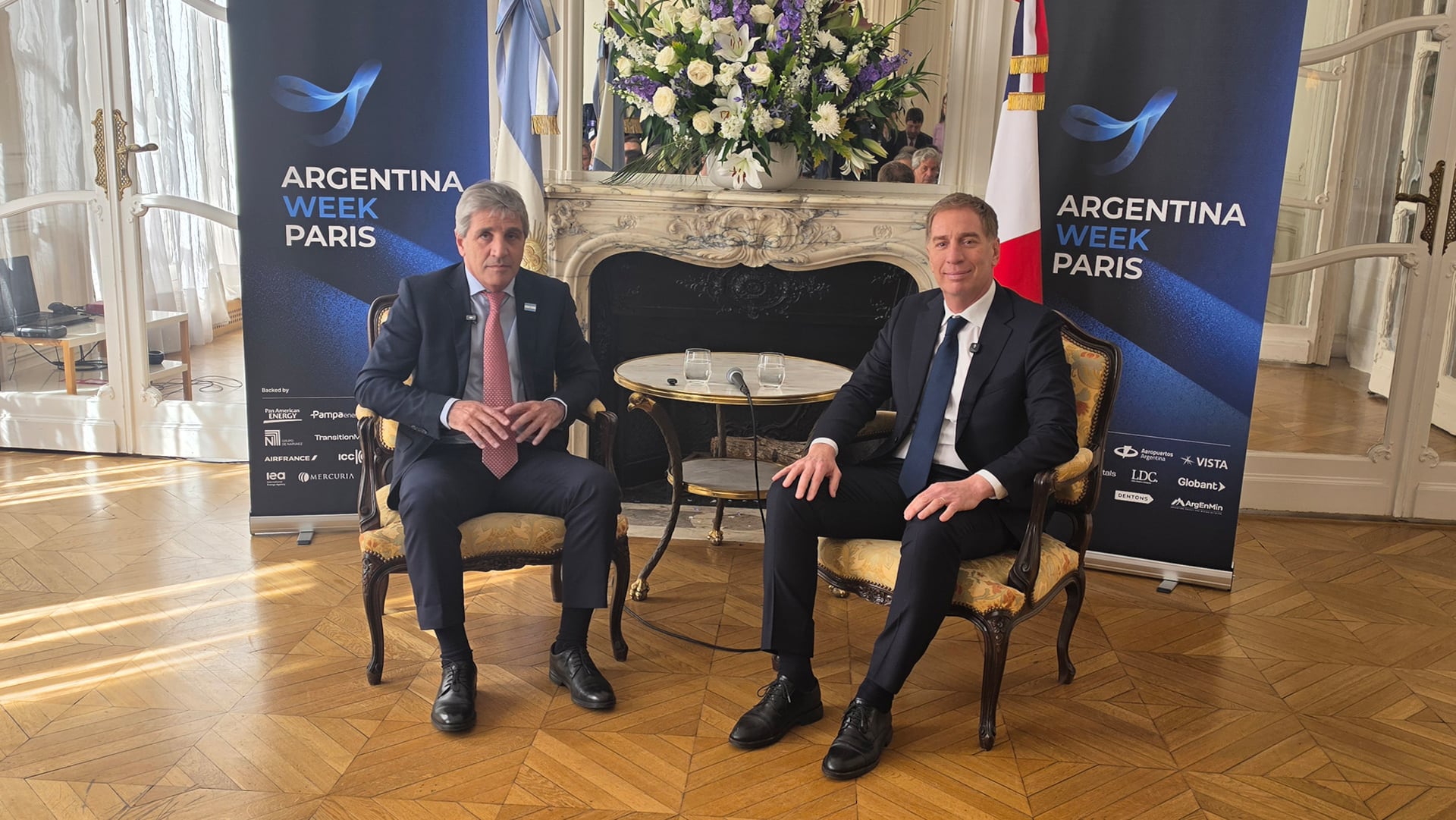 El Gobierno lanzó en París un programa para que extranjeros puedan obtener ciudadanía y pasaporte mediante inversiones: cuánto cuesta
