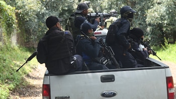 Reportan desplazamiento forzado en Apatzingán, Michoacán, por enfrentamientos entre grupos criminales