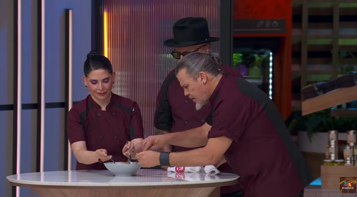 Flor, Jazmín y Luis se salvaron primero; luego fue el turno de Ramahá, Emmanuel, Daniela, Carmen y Julio. (Captura de pantalla YouTube MasterChef México)