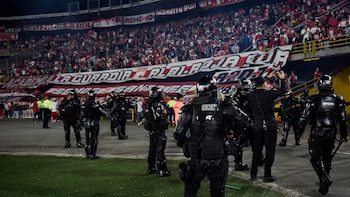 Líder de la barra brava de Santa Fe se pronunció tras los disturbios vs. América de Cali en El Campín: “Quitaron esa chiramenta en tiempo récord”