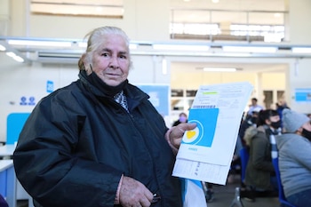 Los beneficiarios deberán presentar su