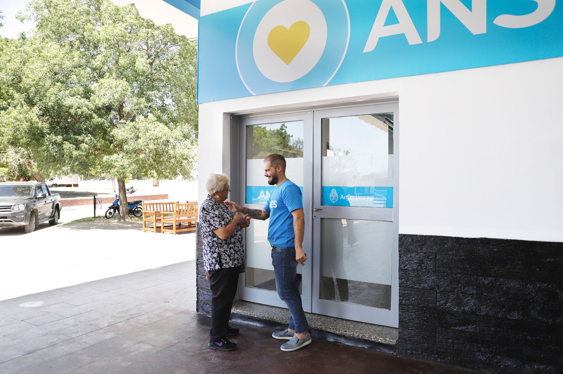 Jubilados y pensionados con haberes mínimos y DNI terminado en 1 cobran el 13 de abril de 2026, con un monto actualizado de $450.319,31 (ANSES)