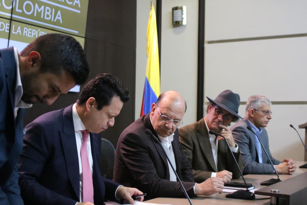 La adhesión al Nuevo Banco de Desarrollo busca ampliar el acceso de Colombia a fuentes alternativas de financiamiento internacional, según indicó el ministro de Hacienda, Germán Ávila - crédito Cancillería
