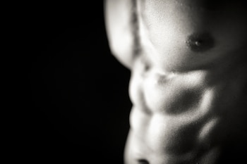 Estas comunidades masculinas, que en