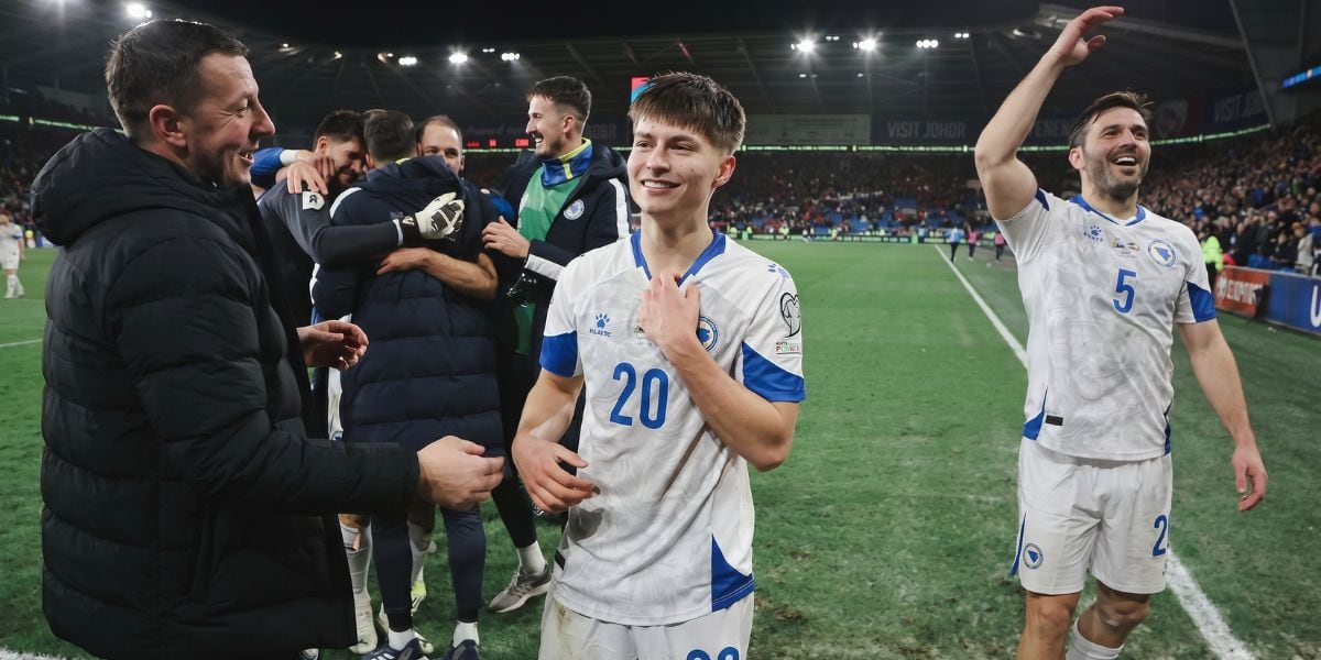 Esmir Bajraktarevićbuscará aportar creación y goles al equipo (Instagram/@esmirbajraktarevic)