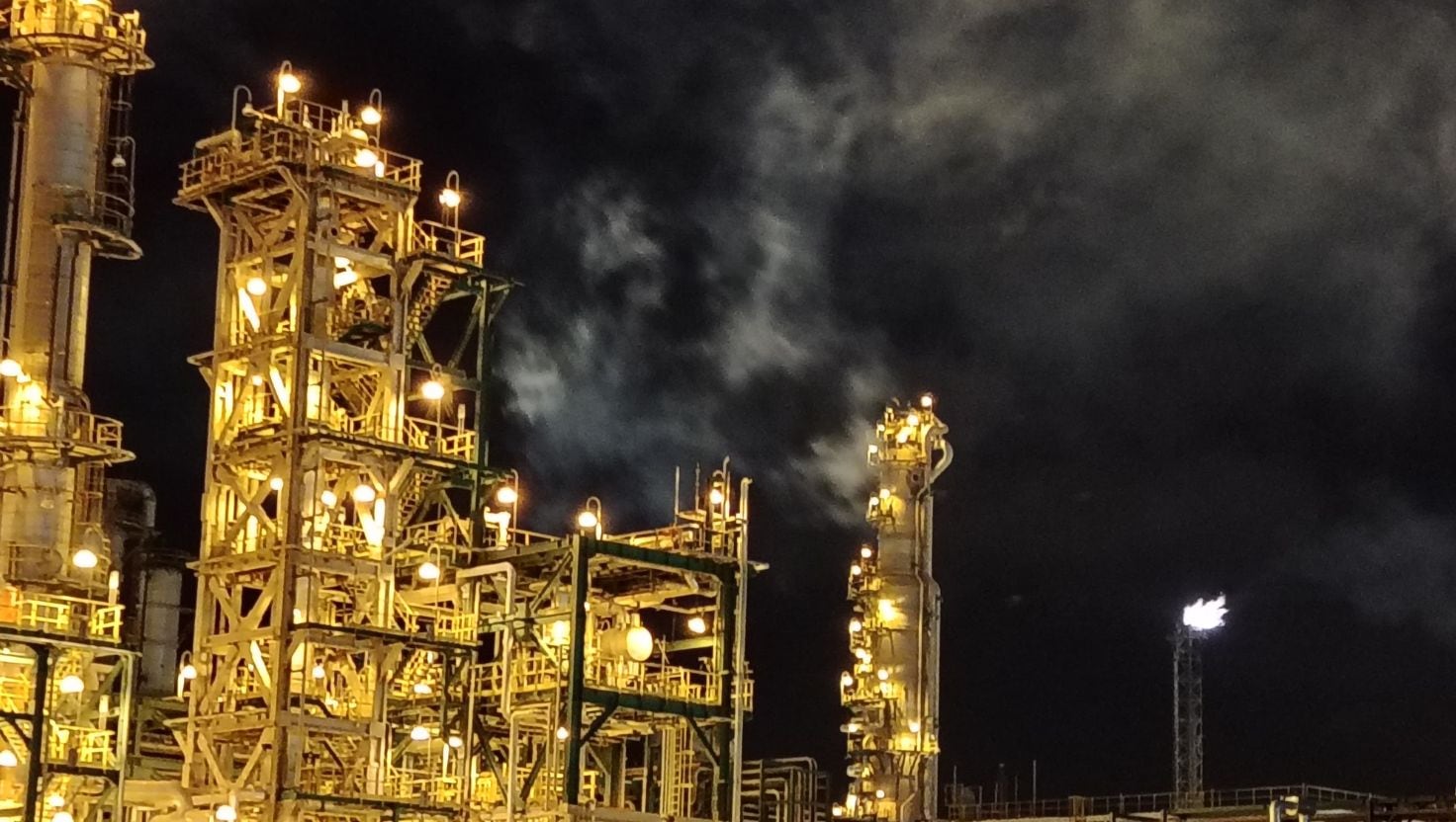 La participación de ProInversión y Jorge Luis Ramos Felices en las sesiones del Directorio de Petroperú genera cuestionamientos por el acceso a información financiera reservada.
