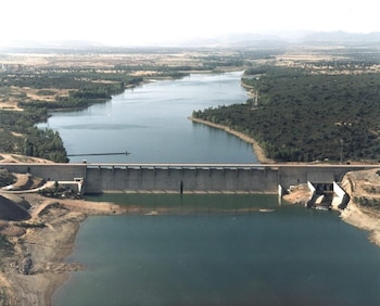 la presa de Valdecaballeros, en la provincia de Badajoz