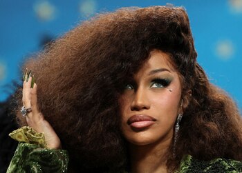 "Pretty & Petty" de Cardi