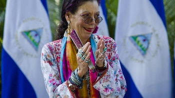 Desde su exilio en Costa