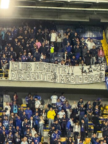 Protestas de los hinchas de