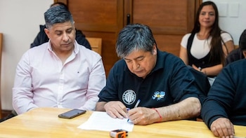Condenaron a cinco años de prisión al secretario general de ATE Tierra del Fuego por estafas con viviendas sociales