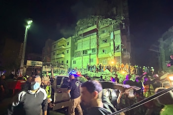 Israel bombardeó Beirut por primera vez desde el alto el fuego y apuntó contra el jefe de la Fuerza Radwan de Hezbollah