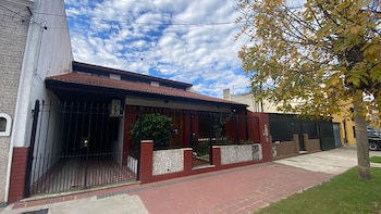 Mansilla 2400, una casa en