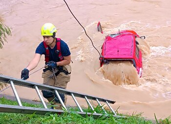 Bomberos de Medellín rescataron el