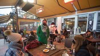 El incómodo momento de pagar