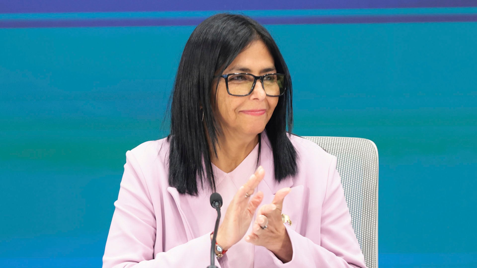 El Gobierno de Venezuela negocia 44 acuerdos petroleros adicionales para sumar un total de 105 convenios energéticos en menos de un año. (EFE/ Palacio Miraflores)