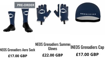 Guantes, calcetines y gorra /