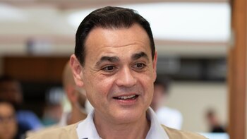 La cancillería paraguaya retira a