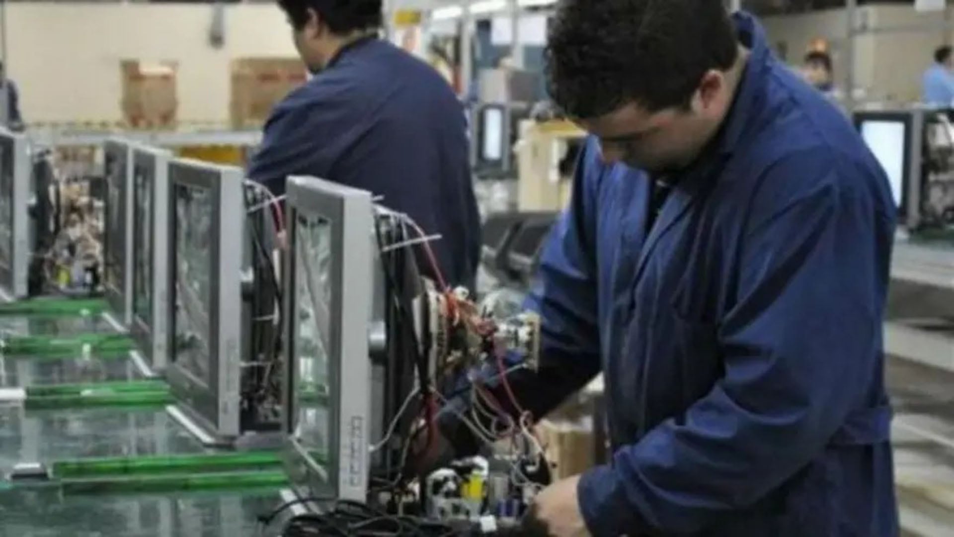 Las empresas buscan eficientizar procesos y en ese contexto habrá salida de personal, en gran parte contratatos