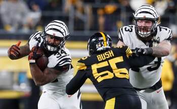 Bush jugó para los Steelers y para los Seahawks antes de los Browns. (Charles LeClaire-USA TODAY Sports vía Reuters)