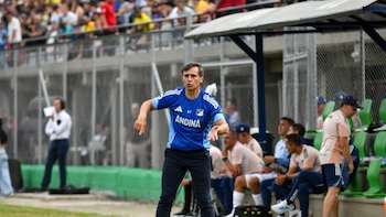 Fabián Bustos no sigue más en Millonarios: esto pasó con el entrenador argentino en el equipo azul