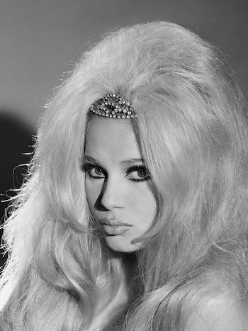 Foto Estudio Luisita Susana Giménez moria casán carmen barbieri lia crucet Zulma Faiad Nélida Lobato mimi pons Luisa Escarria