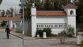 Defensa busca empresas para el