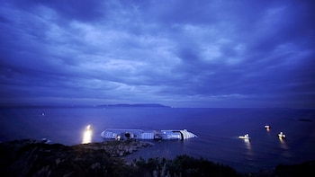 El choque del barco contra