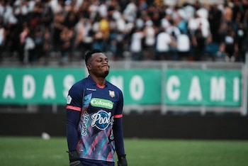 Él es Iván Arboleda, arquero de Águilas Doradas, después de recibir la segunda anotación de Once Caldas - crédito Colprensa