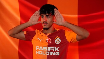 Galatasaray presentó al futbolista alemán